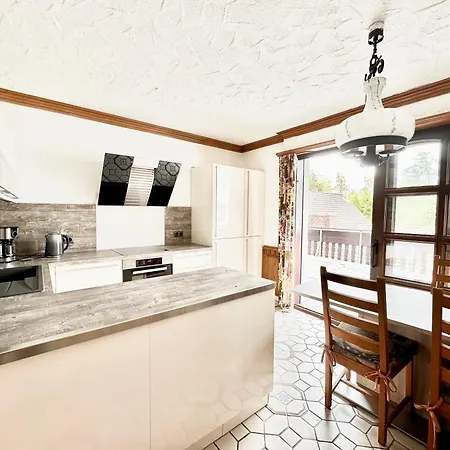 شقة 2-4 Pers Wlan Und Parkplatz, Hdz Und Kliniken In Der Naehe, Direkt An Der A2 Und A30 Gelegen *